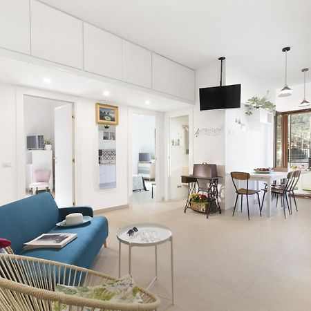 Estate4Home - Casa Luigino Сант'Агнело Екстериор снимка